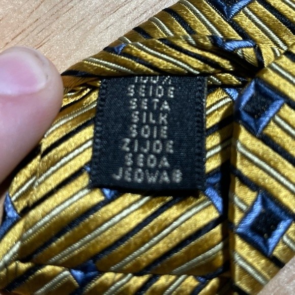 Mark Shale Gold and Navy Blue Patterned Tie Necktie 100% Silk - Picture 2 of 6